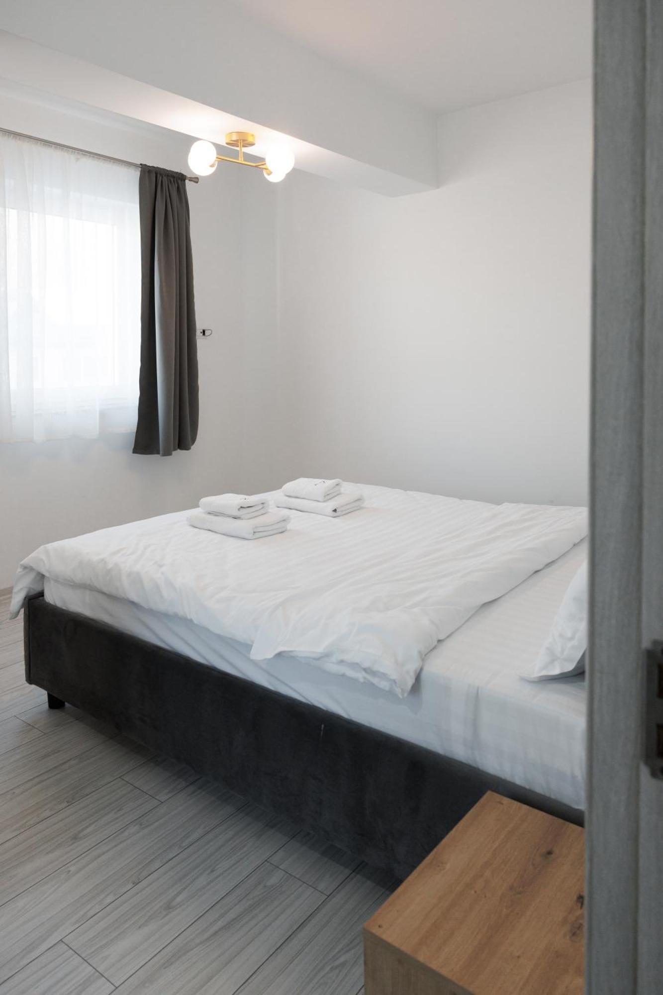 Exclusive Ultracentral Apartments And Studios #Enescu#Universitatii#Suceava Esterno foto