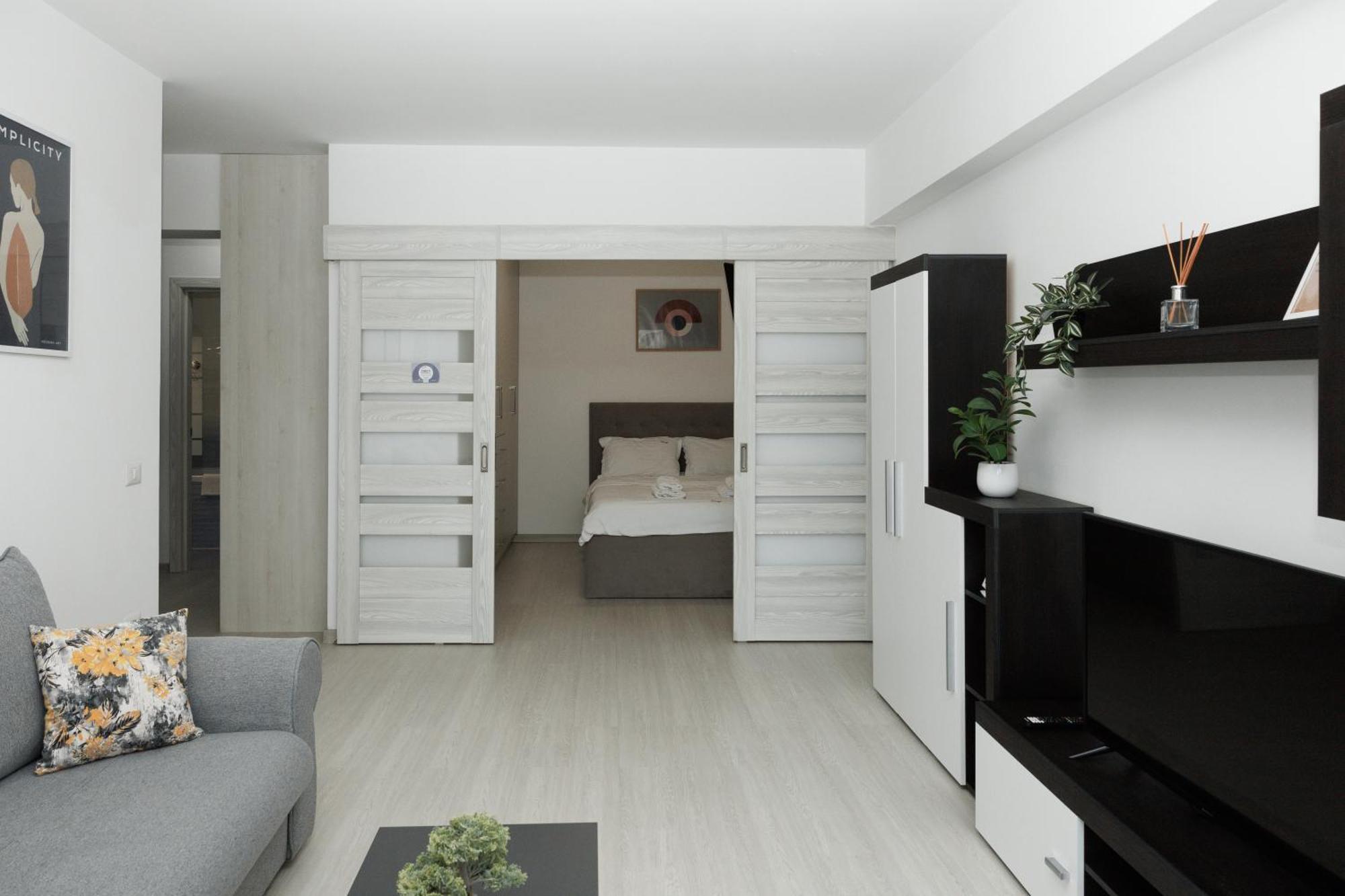 Exclusive Ultracentral Apartments And Studios #Enescu#Universitatii#Suceava Esterno foto