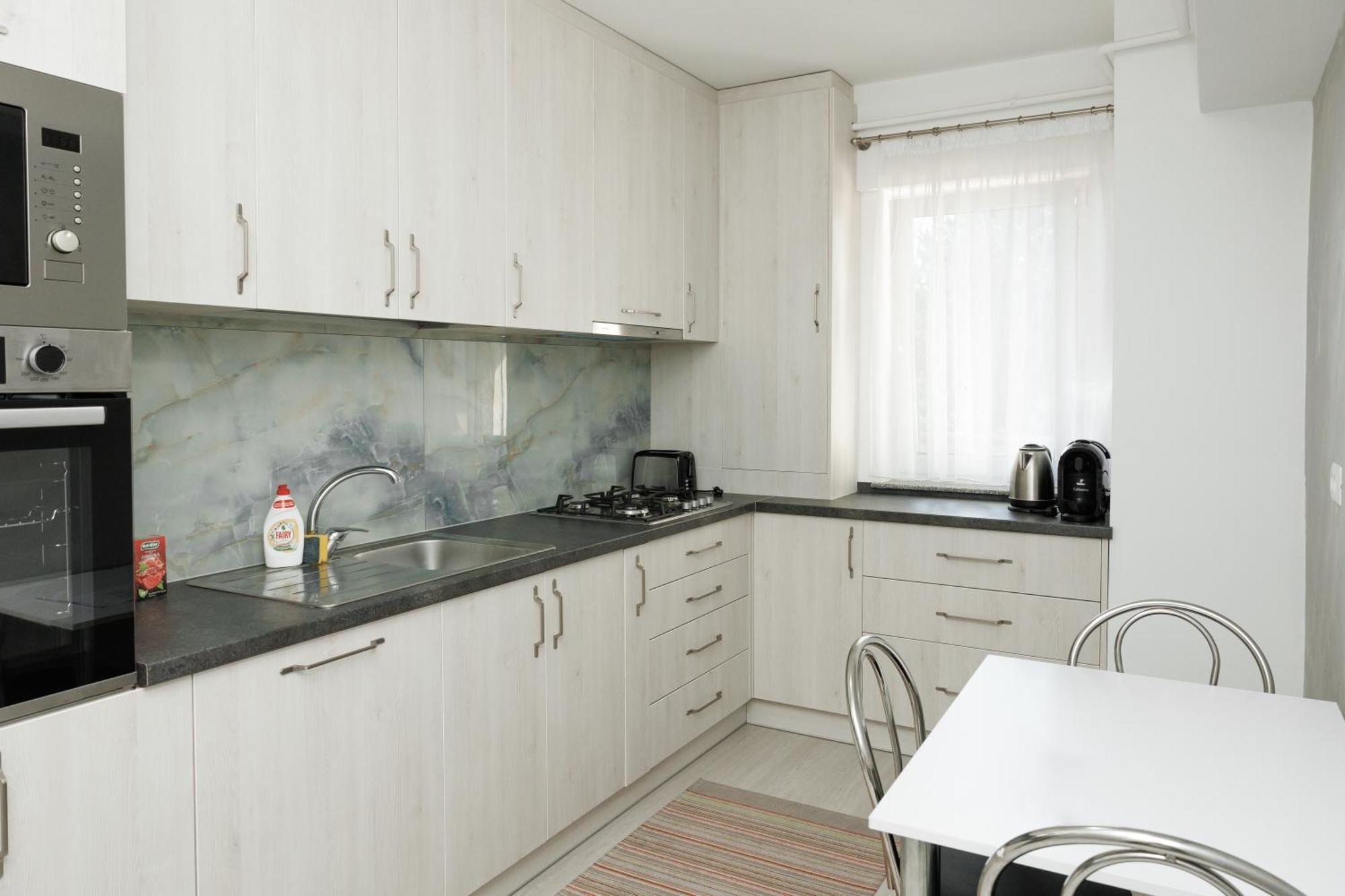 Exclusive Ultracentral Apartments And Studios #Enescu#Universitatii#Suceava Esterno foto